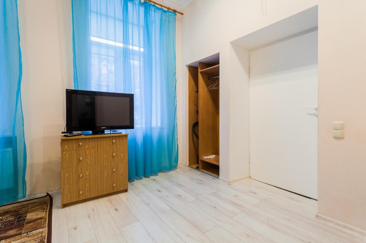 Apartamenty Na Kreszczatike Kiew Exterior foto